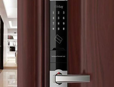 新津24小时上门开锁公司